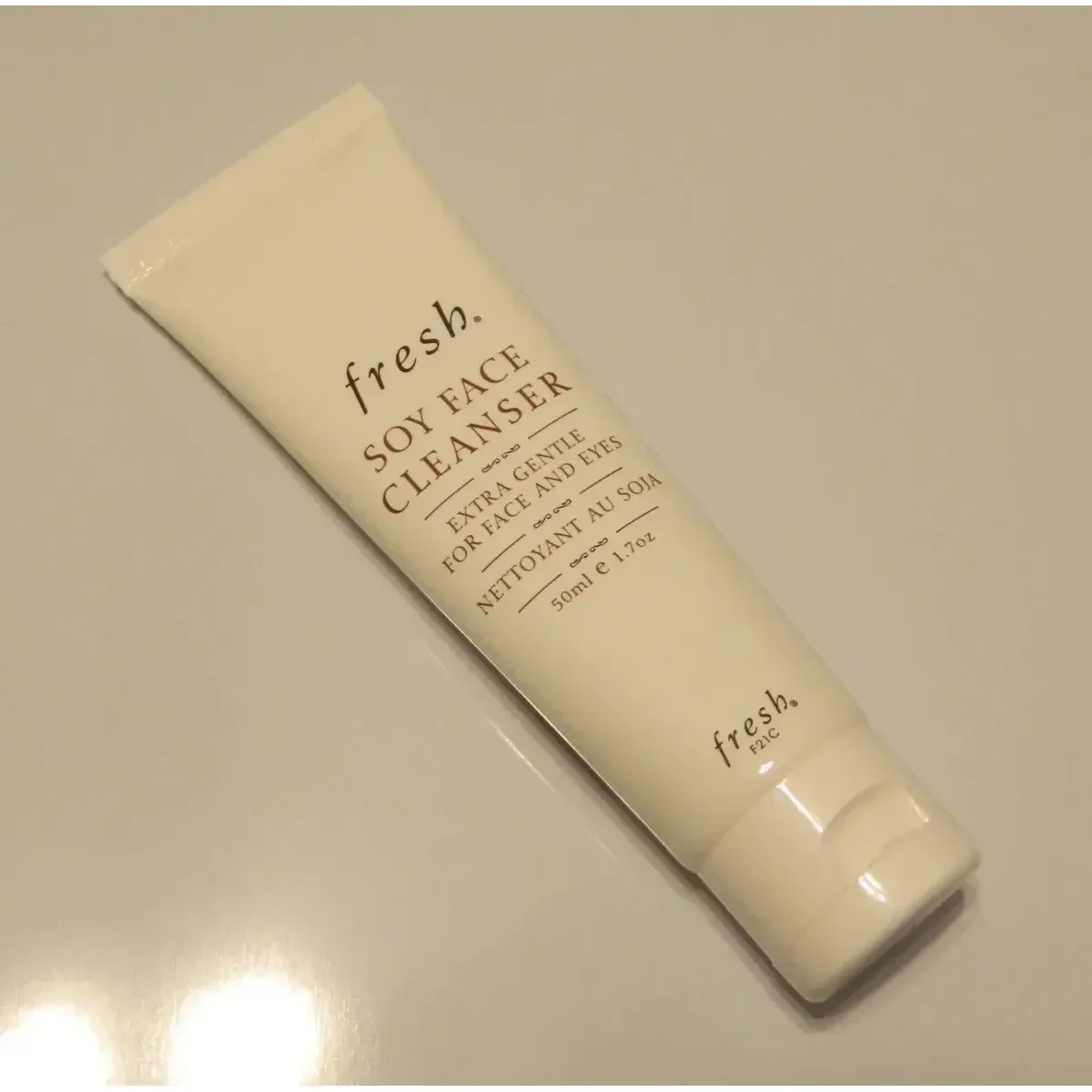 Fresh Soy Face Cleanser